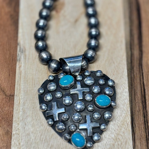 Gorgeous Chimney Butte Sterling Silver Dot & Cross Pendants🥰 - Picture 5 of 8